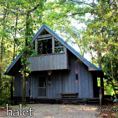 The River Chalet Folsom Экстерьер фото