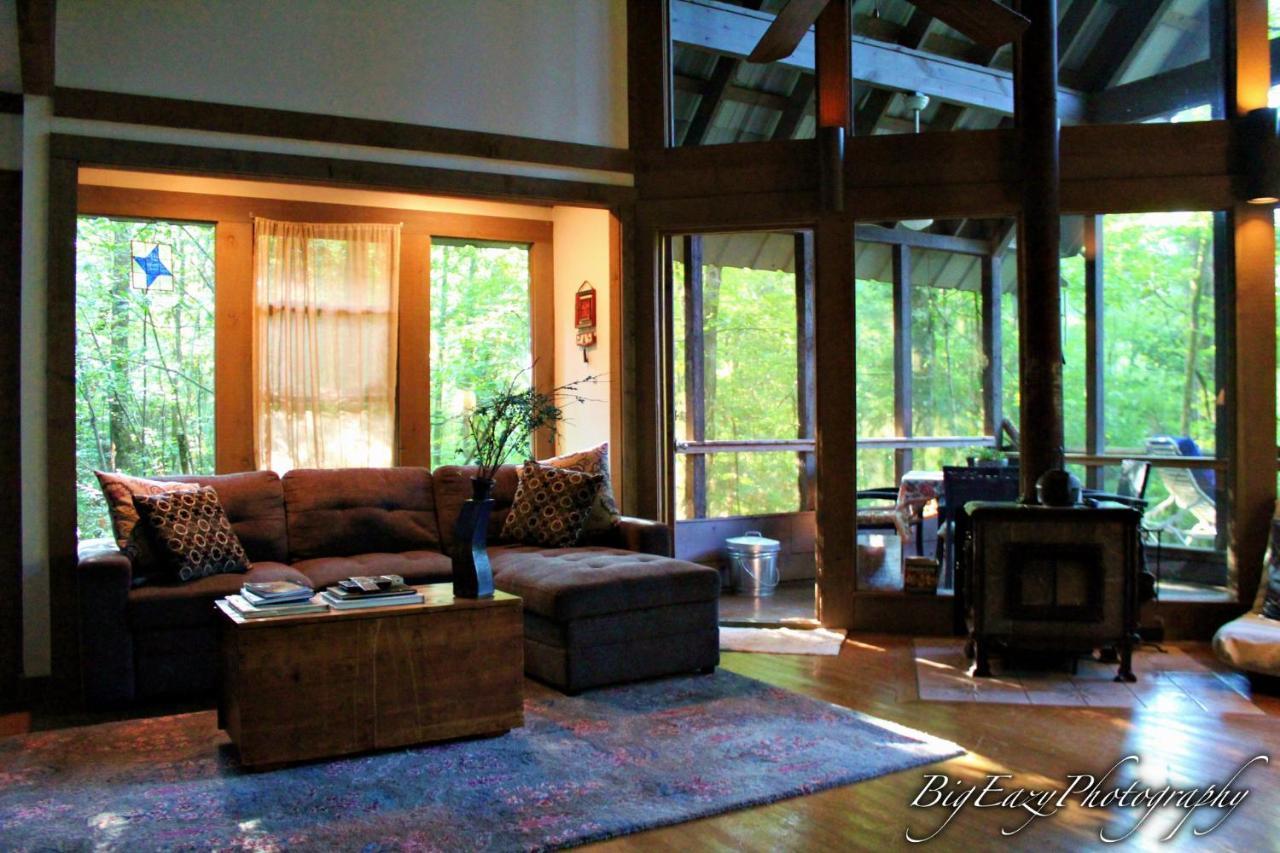 The River Chalet Folsom Номер фото